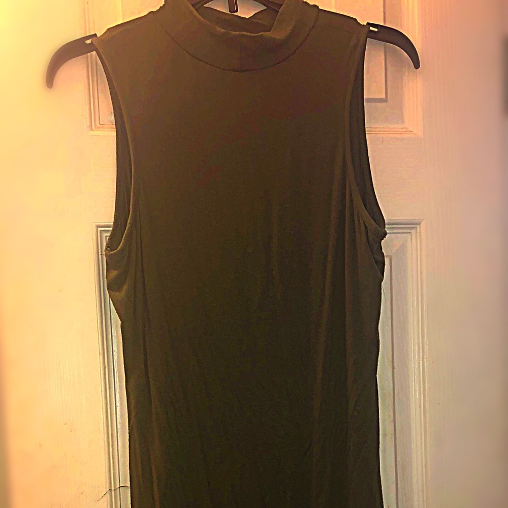 Cute Slim Fitting Green Dress